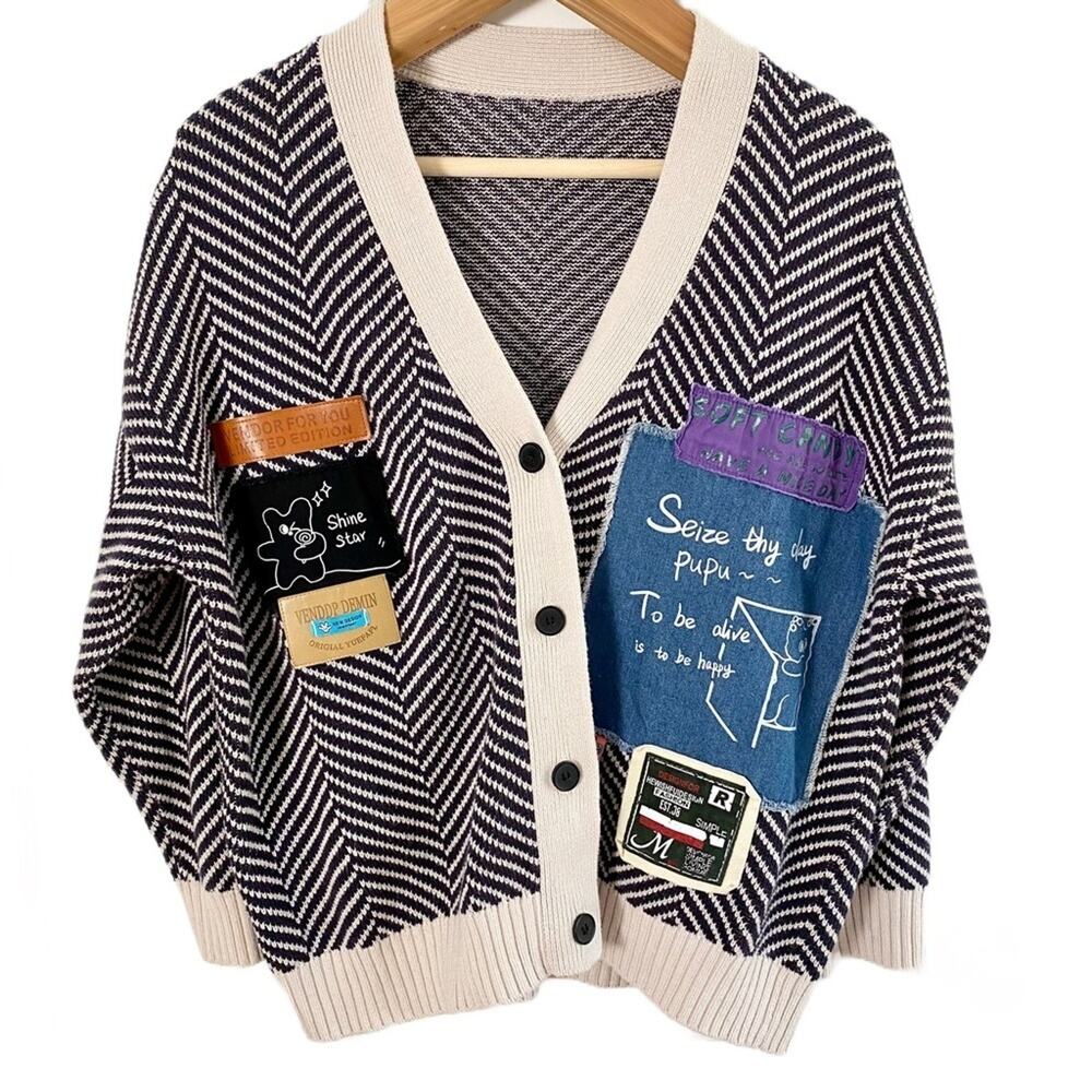 LEDiN Women's Cute PuPu Patch Oversized Cardigan Sweater Navy Cream Chevron M